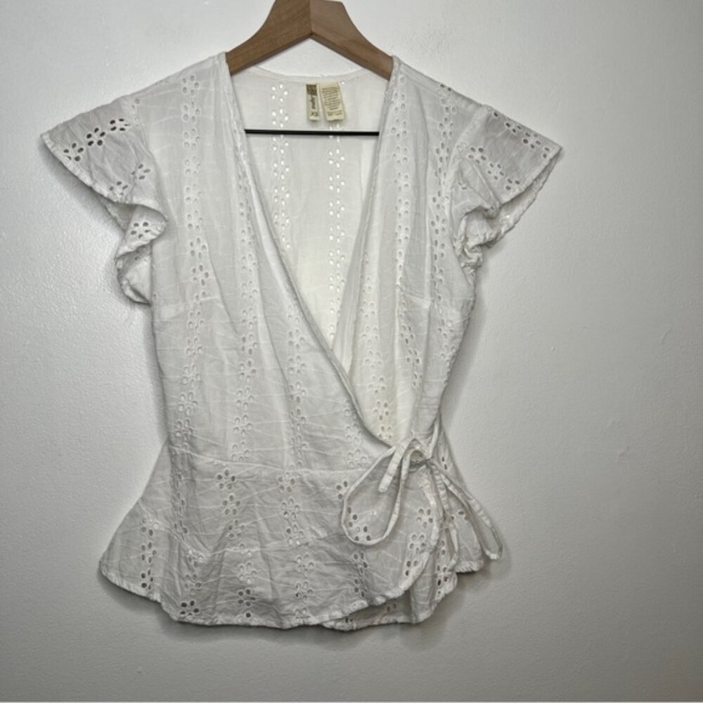 Japna White Eyelet Flutter Sleeves Wrap Blouse Size XS